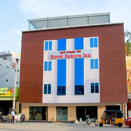 Hotel Sakura Inn Hosūr Kültér fotó